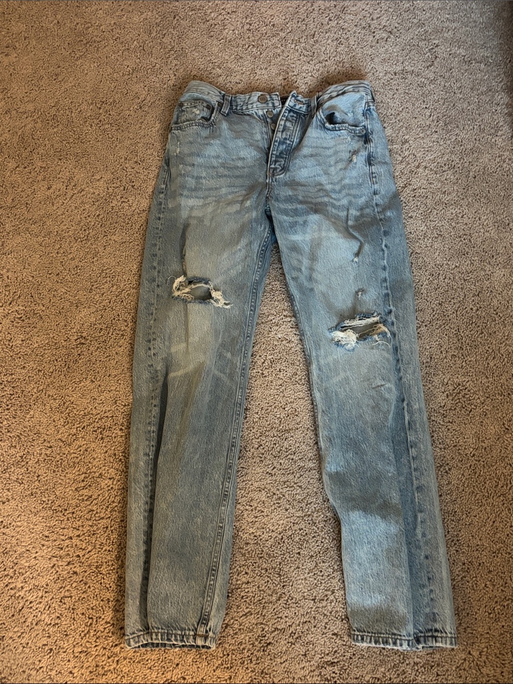Aeropostale Light Blue Straight Leg Distressed Jeans